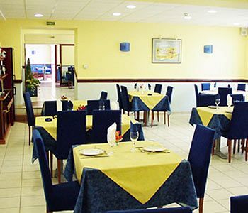 Logis Hotel Restaurant La Vraine Gironcourt-sur-Vraine Esterno foto